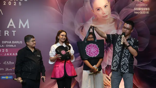 Konser Rossa 'Here I Am' hadirkan inovasi energi bersih dari sampah plastik (Dok/Fimela.com: Adrian Putra)