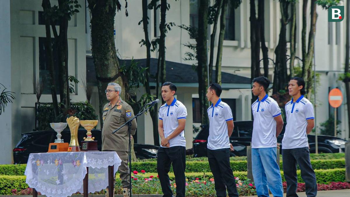 Persib Back to Back, Ini Harapan Beckham Putra Nugraha dkk kepada Bobotoh Saat Konvoi Juara