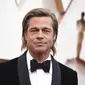 Brad Pitt menang di Piala Oscar 2020  (Photo by Jordan Strauss/Invision/AP)