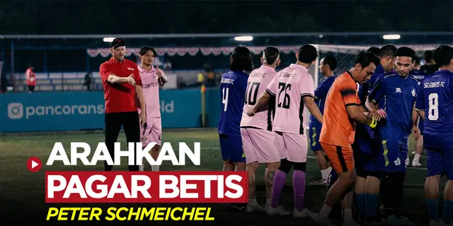 VIDEO: Momen Legenda MU, Peter Schmeichel Arahkan Pagar Betis Bersama Selebritis FC