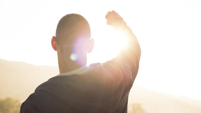 Ilustrasi inspirasi, semangat, motivasi, kemenangan, jangan menyerah