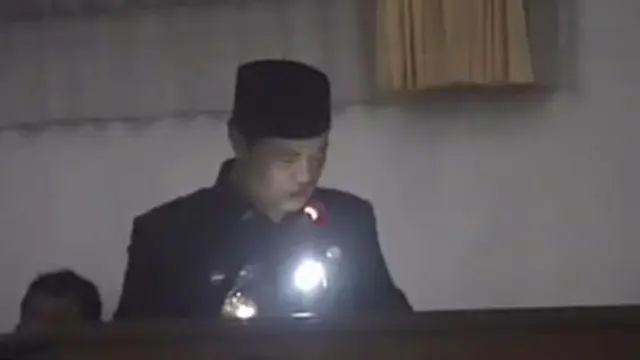 Diberhentikan SBY, Aceng Pasrah