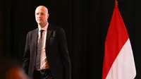 Penasihat Teknis PSSI, Jordi Cruyff, dalam konferensi pers di hotel Mulia, Jakarta, Selasa (11/3/2025). (Bola.com/Abdul Aziz)