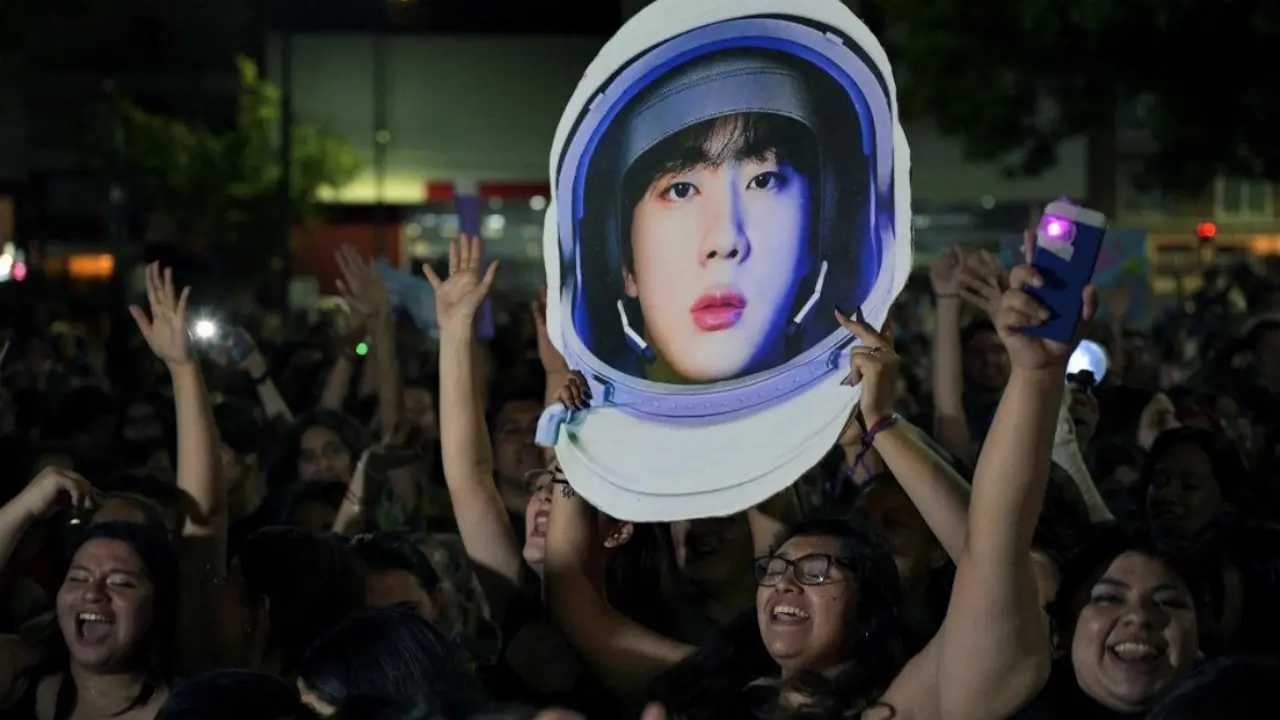 Jin BTS