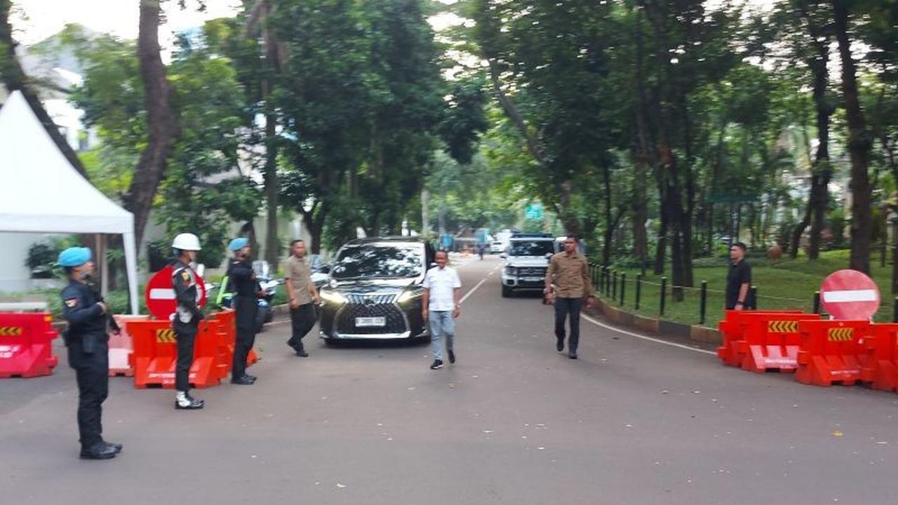 Mendikti Saintek dan Panglima TNI Hadiri Rapat Terbatas Kabinet Merah Putih di Kediaman Prabowo, Bahas Swasembada?