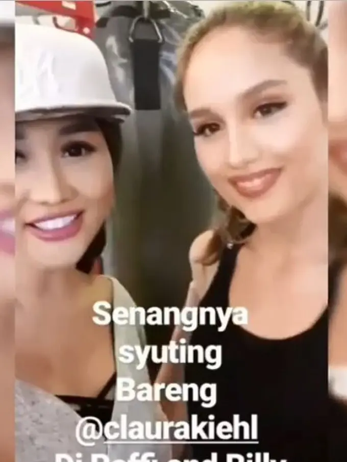 [Bintang] Lucinta Luna dan Cinta Laura