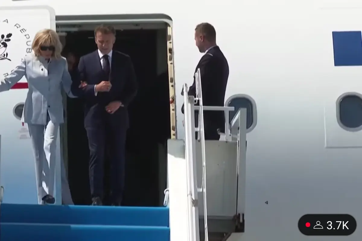 Presiden Prancis Emmanuel Macron dan istrinya, Brigitte Macron tiba di Daerah Istimewa Yogyakarta (DIY), Kamis (29/5/2025).