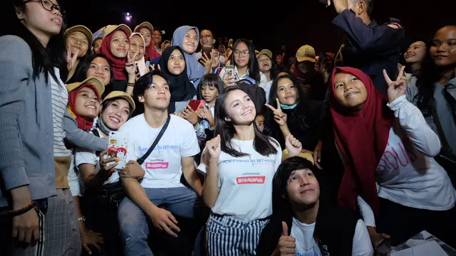 Meet and Greet Something In Between di Medan