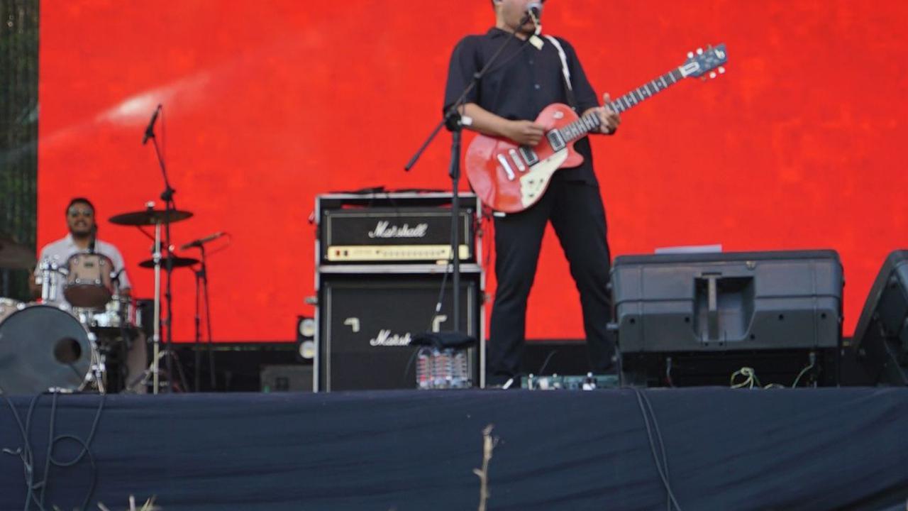 Hari kedua Cherrypop 2023 menghadirkan band yang sedang naik daun, Perunggu.