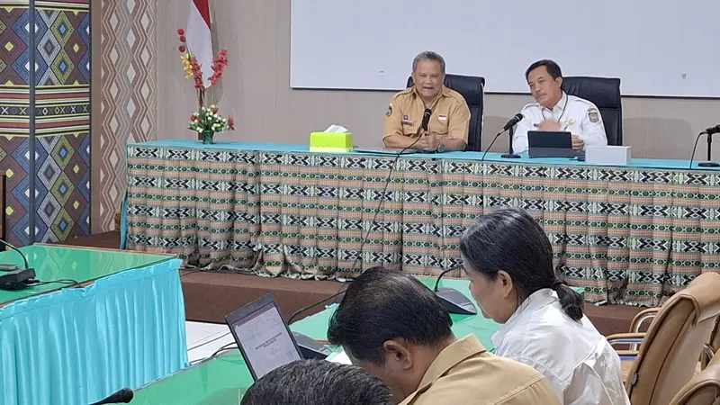 Yusharto saat kunjungan kerja di Badan Perencanaan Penelitian dan Pengembangan Daerah (Bappelitbangda) Provinsi NTT di Kota Kupang. (Istimewa)