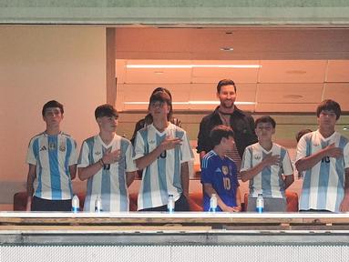 Lionel Messi tak bermain dalam laga uji coba melawan Venezuela, Sabtu (11/10/2025) pagi WIB. (AP Photo/Rebecca Blackwell)