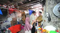 Mendagri Tinjau Langsung Penerima Bantuan Bedah Rumah di Tambora Jakbar