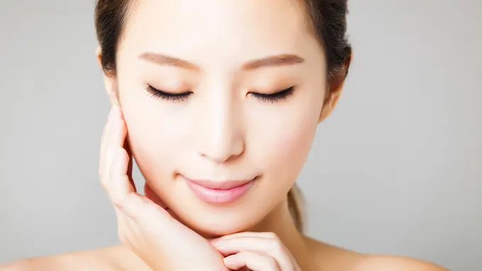 Rahasia Kulit Kencang Tanpa Operasi: Cara Kerja Collagen Biostimulator Bikin Kulit ‘Self-Healing’ Lebih Cepat