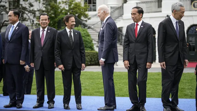 Presiden Jokowi Bersama Pemimpin ASEAN Hadiri KTT Khusus ASEAN-AS