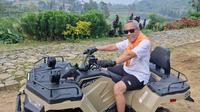 Prof. Tjandra ungkap pentingnya vaksin COVID-19 sesuai varian terbaru seperti JN.1 serta rekomendasi vaksinasi bagi lansia, komorbid, dan tenaga kesehatan. (Dokumentasi Pribadi)