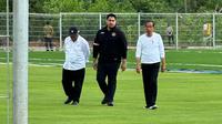Jokowi dan Menpora Pantau Pembangunan Training Center Timnas Indonesia di IKN