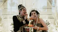 Pernikahan Adipati Dolken dan Canti Tachril. (ist)