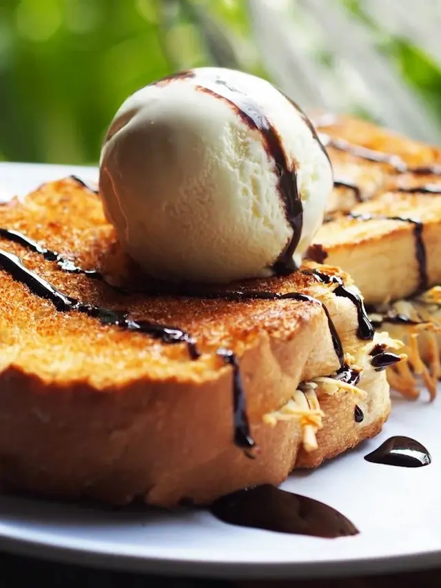 Roti Bakar Eddy TMII