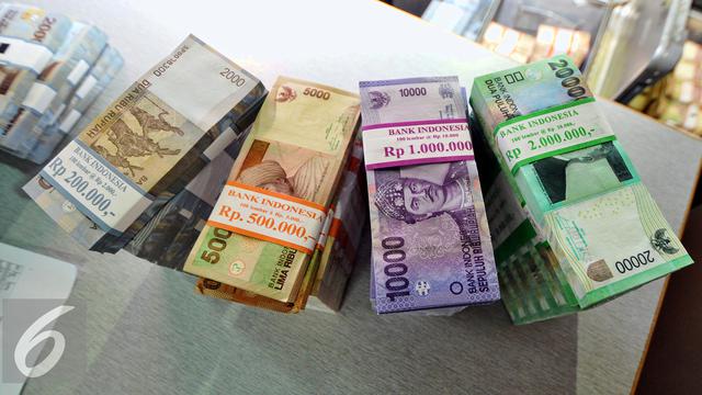 20150708-Penukaran Uang Jelang Lebaran-Jakarta