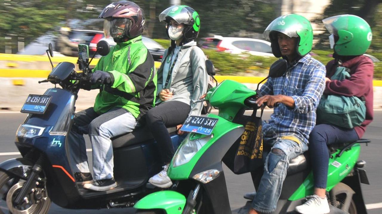 Unjuk rasa ini direncanakan sebagai bentuk protes terhadap kebijakan tarif yang dianggap merugikan para mitra driver. Foto: merdeka.com / Imam Buhori