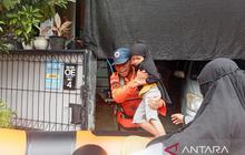 Banjir Kota Bekasi Rendam 12 Titik, Ratusan Warga Mengungsi Akibat Hujan Deras