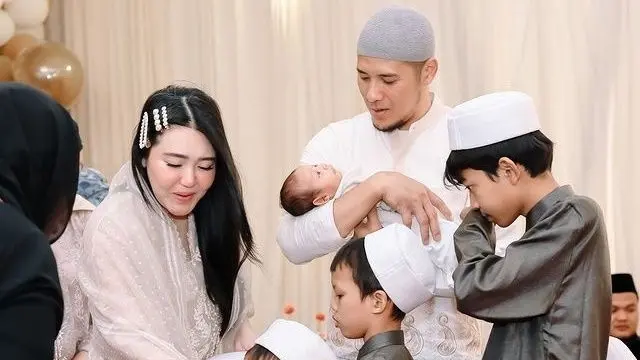7 Potret Via Vallen Gelar Acara Akikah Anak, Sosok Buah Hati Mulai Diperlihatkan