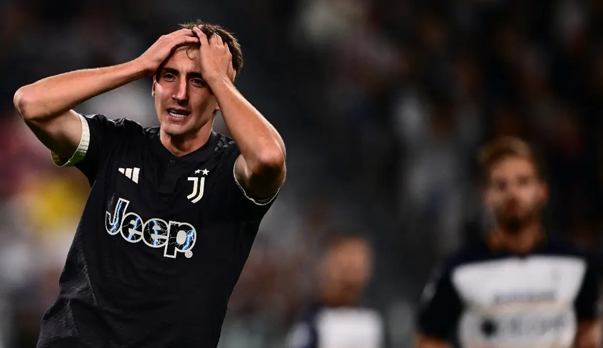 Lecce tidak bisa memberikan perlawanan berarti. (MARCO BERTORELLO/AFP)