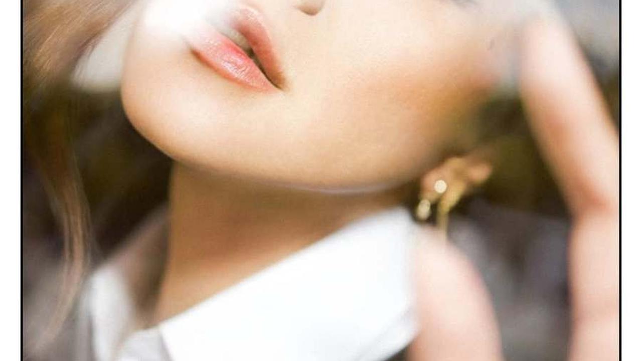 7 Potret Olla Ramlan Tampil Cantik Setelah Lepas Hijab, Kini Temukan Arti Perjalanan Hidup