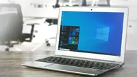 Ilustrasi Laptop Windows 10. Kredit: Photo Mix from Pixabay