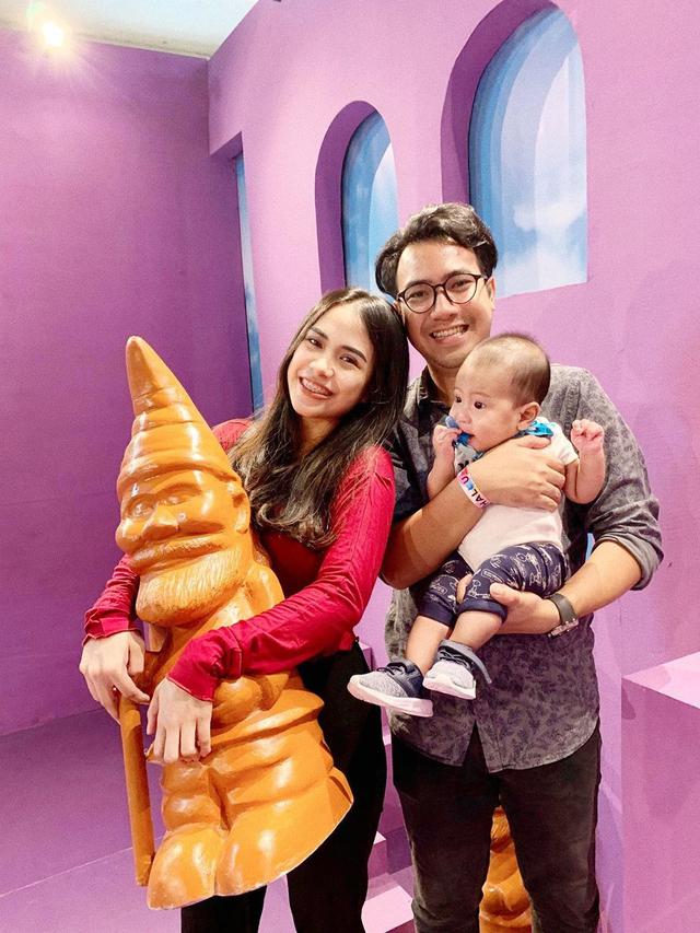 6 Potret Terbaru Zevana  Arga Idola  Cilik  Sudah Jadi Ibu 