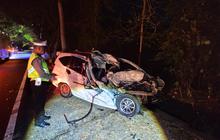 Mobil Oleng ke Jalur Berlawanan, Dua Guru Meninggal Dunia Usai Tabrakan dengan Bus