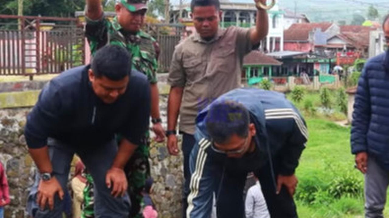 mayjen kunto bantu bangun sekolah
