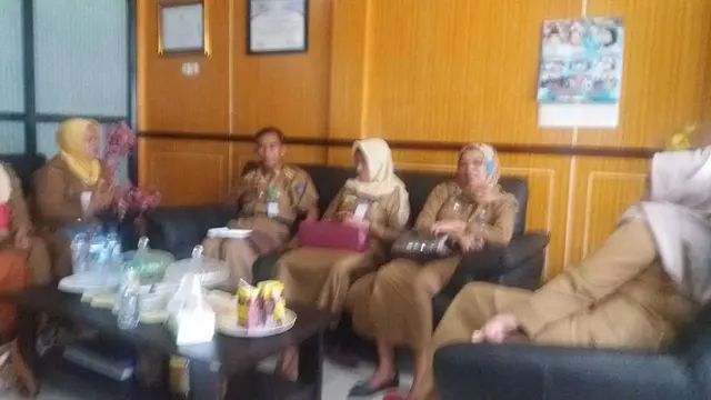 Orangtua murid akan cabut laporan jika sang guru di mutasi (Liputan6.com/Istimewa)