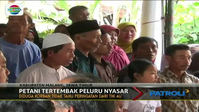 Seorang petani yang tengah berladang tewas terkena peluru nyasar milik anggota TNI AU yang sedang latihan.