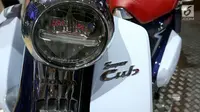 Desain lampu sepeda motor Honda Super Cub C125 di Gaikindo Indonesia International Auto Show (GIIAS) 2018 di ICE BSD, Tangsel, Jumat (3/8). (Liputan6.com/Fery Pradolo)