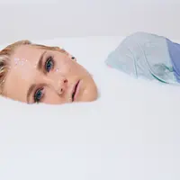 Ilustrasi Bath Oil | unsplash.com