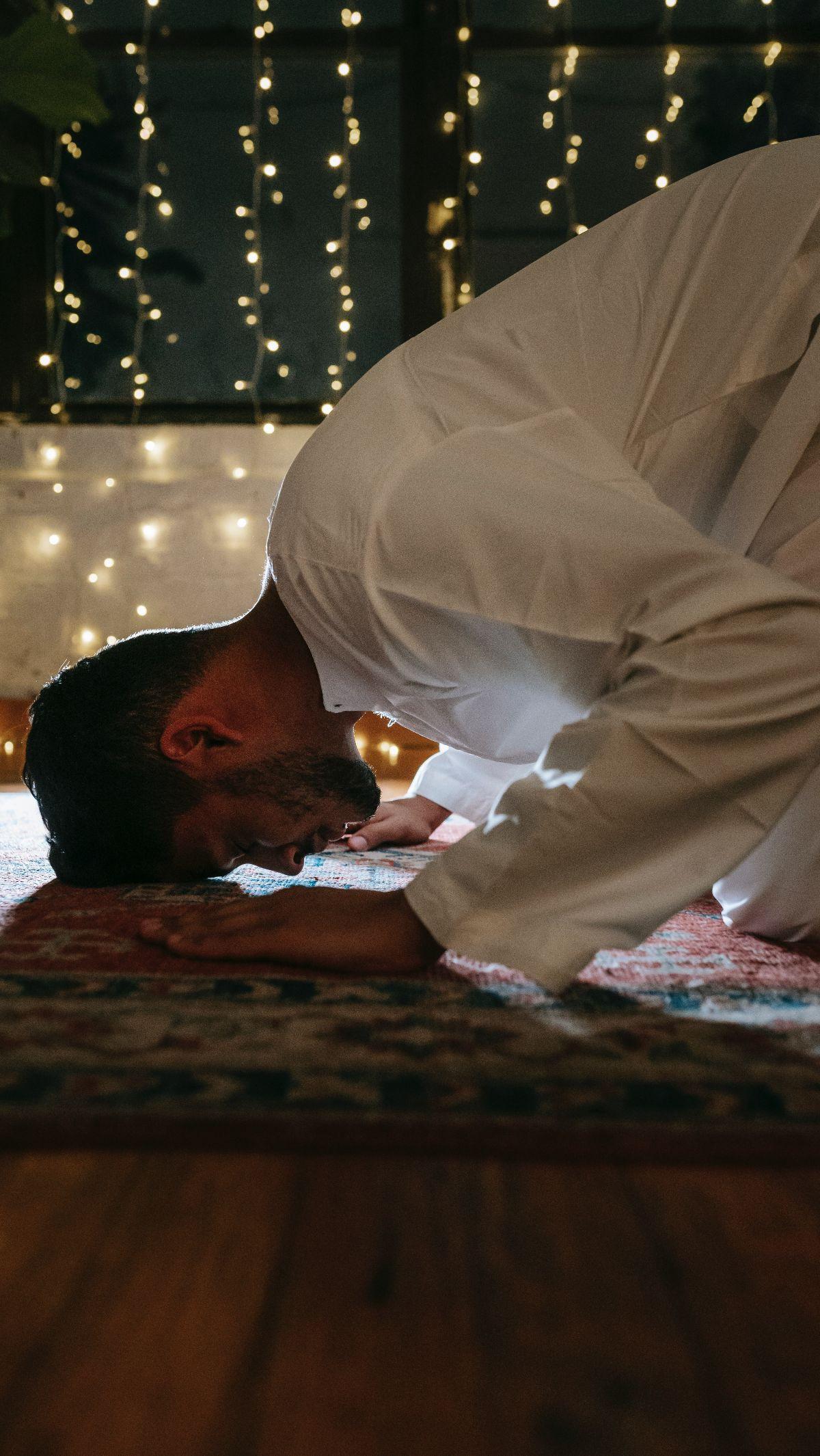 <b>Keutamaan Sholat Sunnah Qabliyah</b>