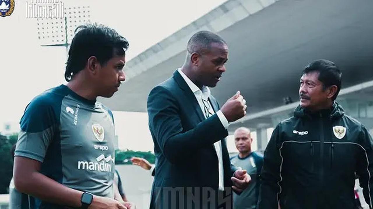 Cerita Indra Sjafri soal Pertemuannya dengan Kluivert: Dia Kaget Timnas Indonesia U-20 Pernah Kalahkan Argentina