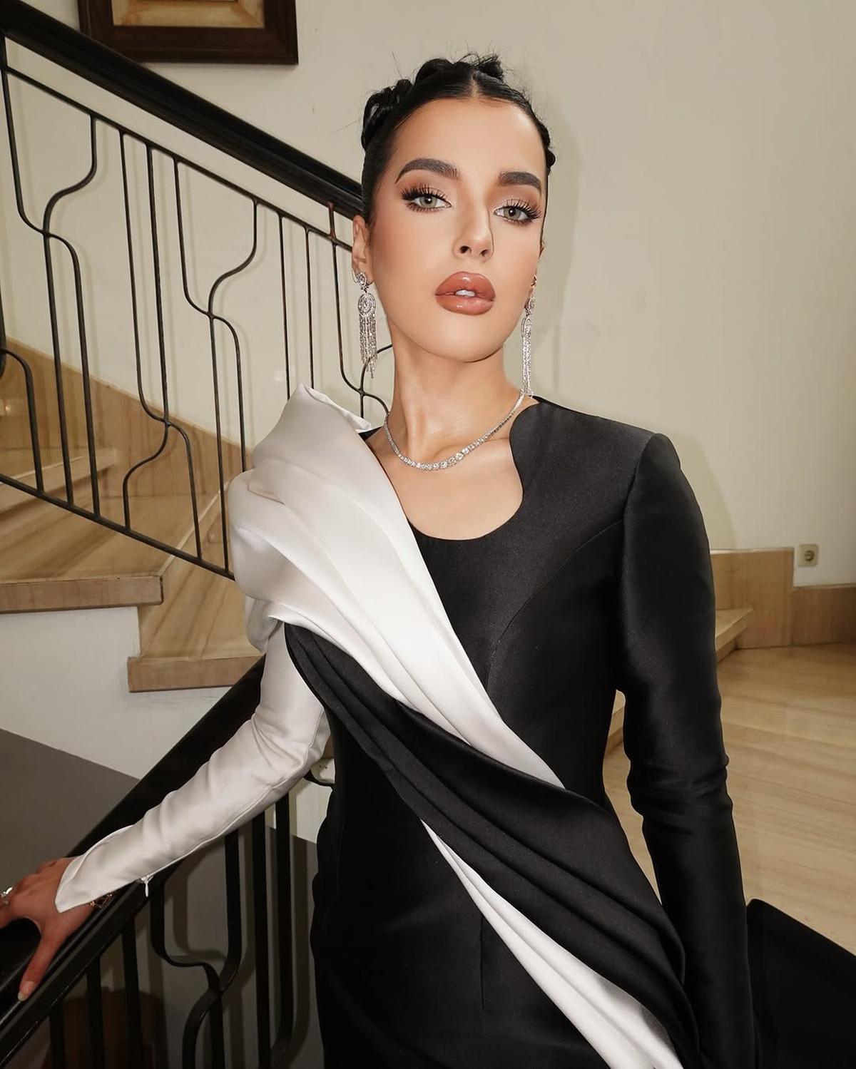 6 Gaya Makeup Bold Ala Tasya Farasya yang Cocok untuk Pesta