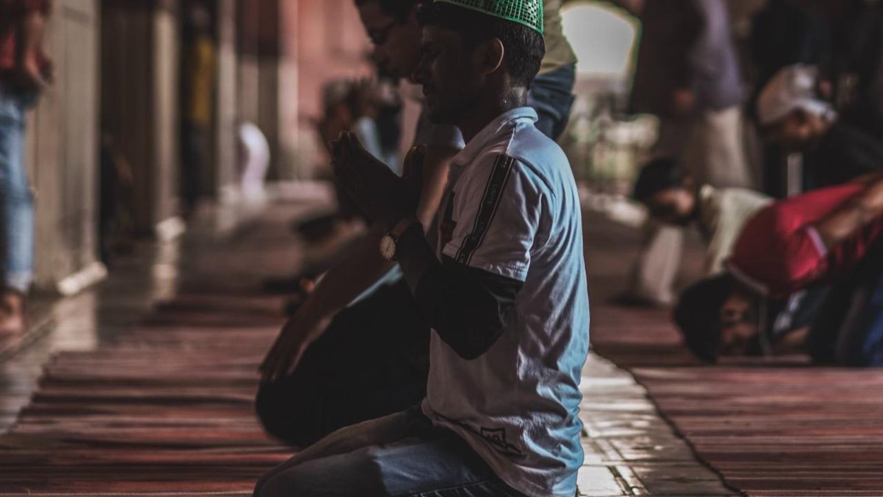 6 Tips Agar Anak Rajin Salat, Biasakan Sejak Dini