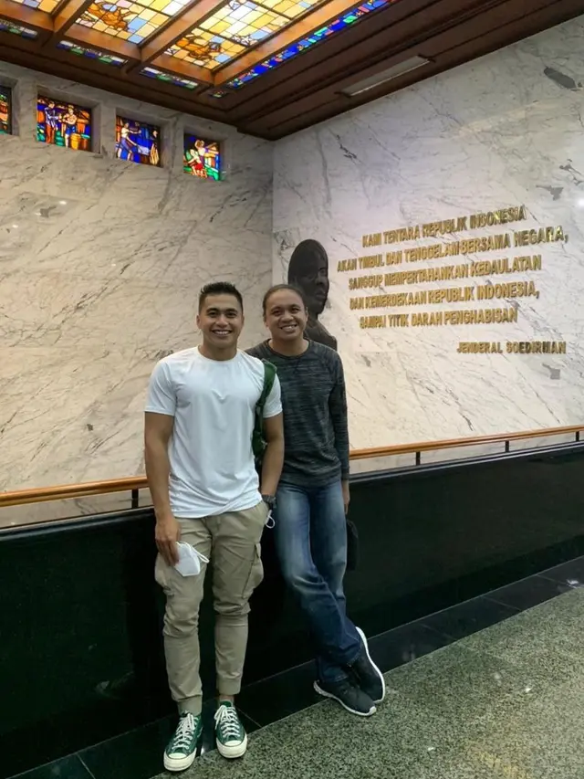Kakak Adik Resmi Jadi Pria, Ini 6 Potret Terbaru Aprilia Manganang dan Amasya