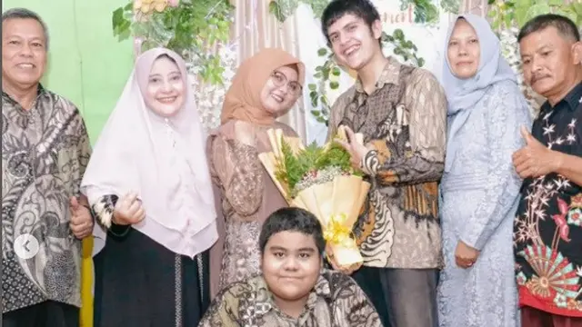 Farhan mantan artis cilik FTV Gentabuana gelar pertunangan (Foto: Instagram farhan.ryukudo)