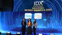 Qlola by BRI meraih penghargaan di ajang IDX Channel Anugerah Inovasi Indonesia 2025 yang diselenggarakan di Main Hall Bursa Efek Indonesia, Jakarta (10/10/2025).
