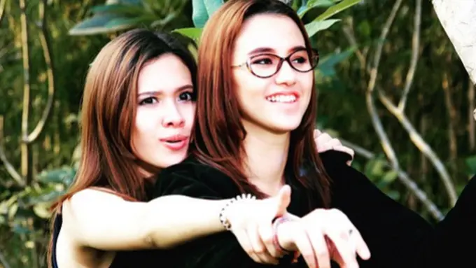 [Bintang] Dahlia Poland dan Michelle Joan