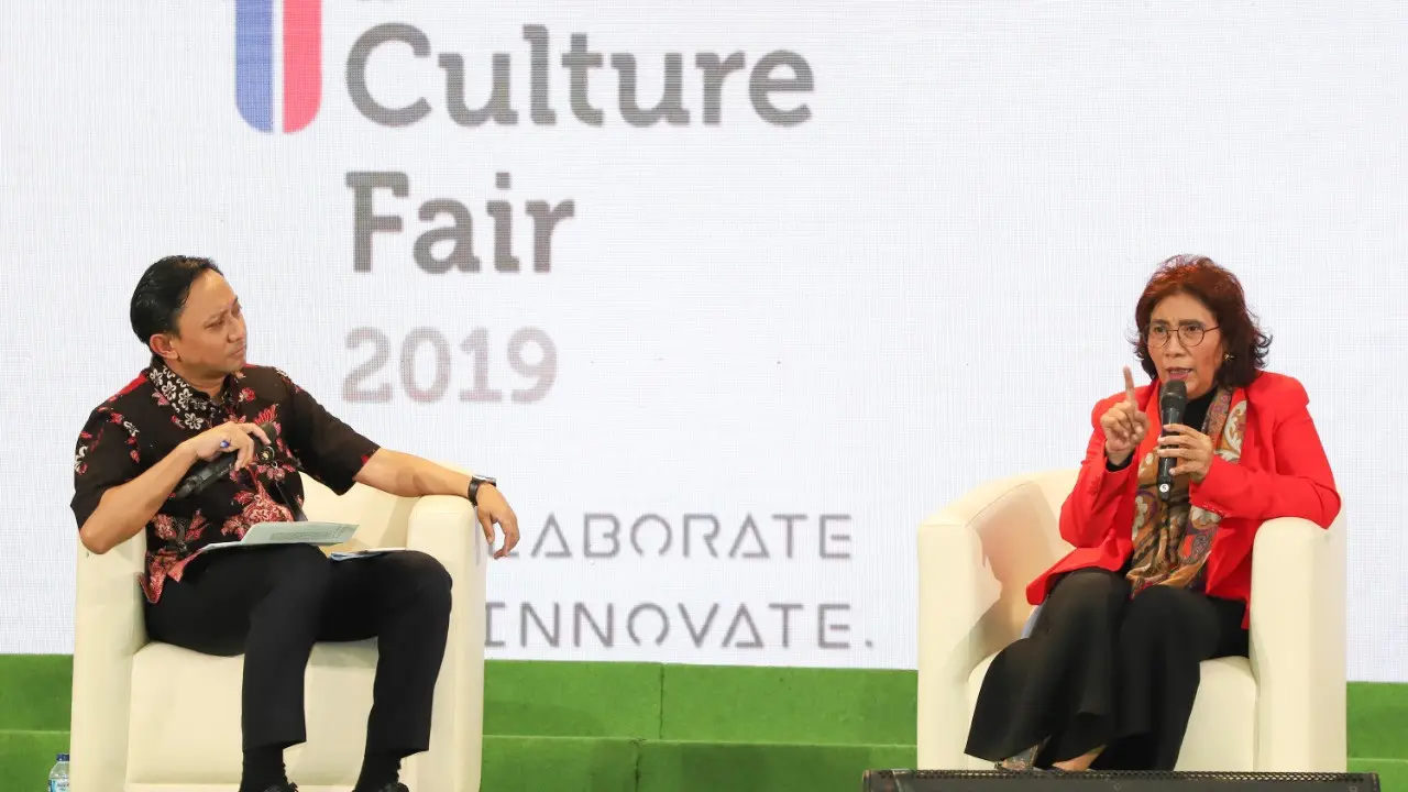 Menteri Kelautan dan Perikanan Susi Pudjiastuti hadir sebagai narasumber pada Culture Fair 2019 yang diselenggarakan Bank Indonesia, Jum’at (25/1). Dalam kesempatan tersebut, Menteri Kelautan Susi Pudjiastuti menyampaikan terobosan "Susinisasi" dalam meng
