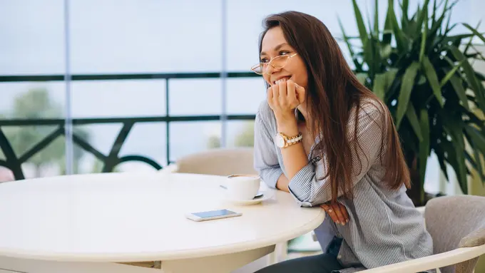 wanita oktober bahagia meski belum sempurna