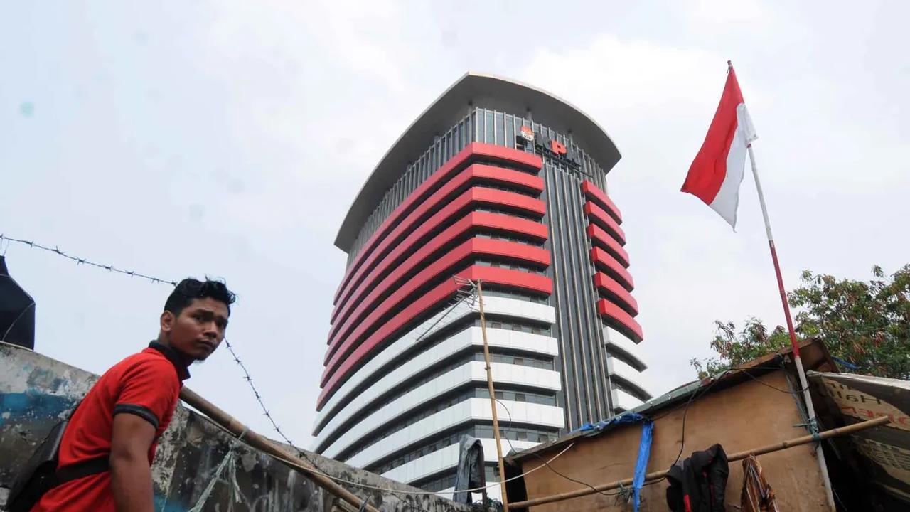 Keterangan Pius Lustrilanang dibutuhkan dalam pengusutan kasus yang menjerat Pj Bupati Sorong Yan Piet Mosso dan Kepala BPK perwakilan Papua Barat Patrice Lumumba Sihombing.<br>