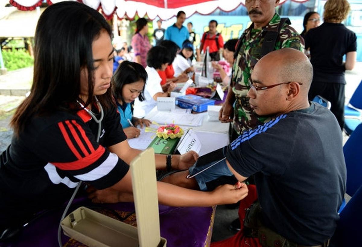 Antusiasme bapak-bapak di Gianyar ikut program KB