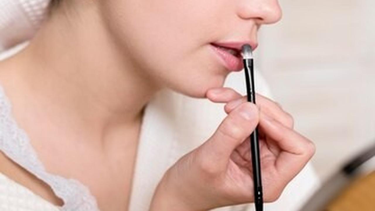 Ilustrasi Bibir Tebal