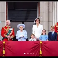 Di Platinum Jubilee Ratu Elizabeth II, Keluarga Kate Middleton dan Pangeran William Tampil Perdana di Balkon Istana Buckingham.&nbsp; foto: Instagram @juicymagg
&nbsp;